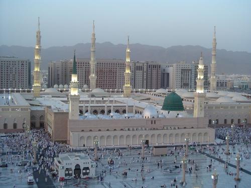 Meri Ulfat Madine Se Yun Hi Nahi Lyrics | Naat Sharif Lyrics